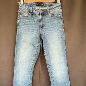 Kendall & Kylie Ultra Babe Skinny Jeans - Size 0/24